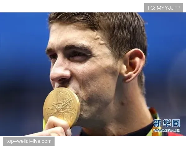 刷到菲尔普斯家泳池那张图，我默默把健身房会员删了