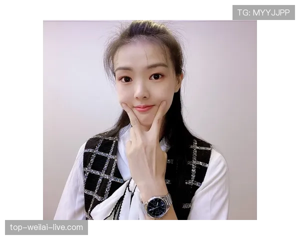 张常宁在家叠衣服都要按颜色分类，这谁顶得住啊